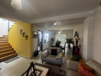 Casa en Venta en Villa Toscana. Toluca