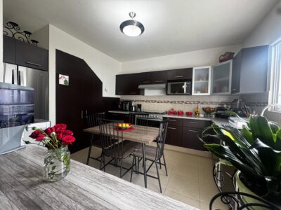 Casa en Venta en Villa Toscana. Toluca